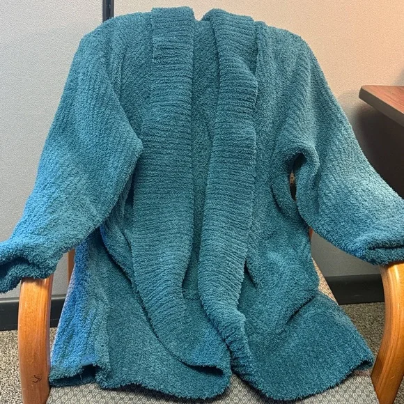 Barefoot Dreams teal Green Cozy Cardigan. - Picture 1 of 5
